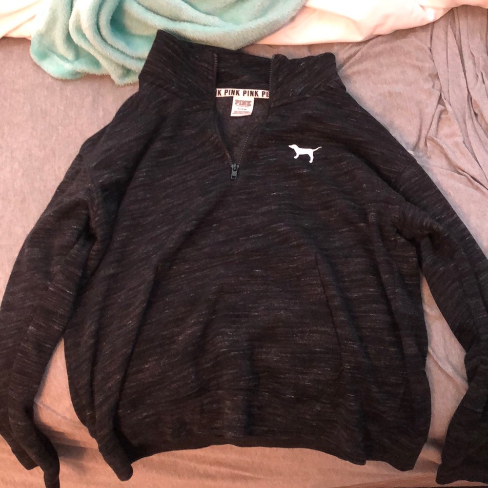 Half zip pullover